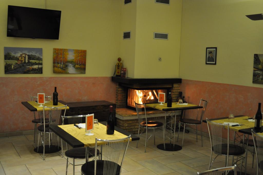 Bruzolo Hotel Paradise מראה חיצוני תמונה