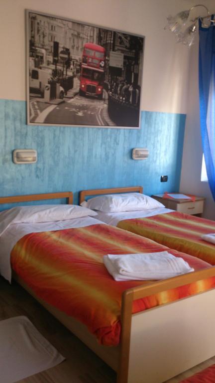 Bruzolo Hotel Paradise חדר תמונה