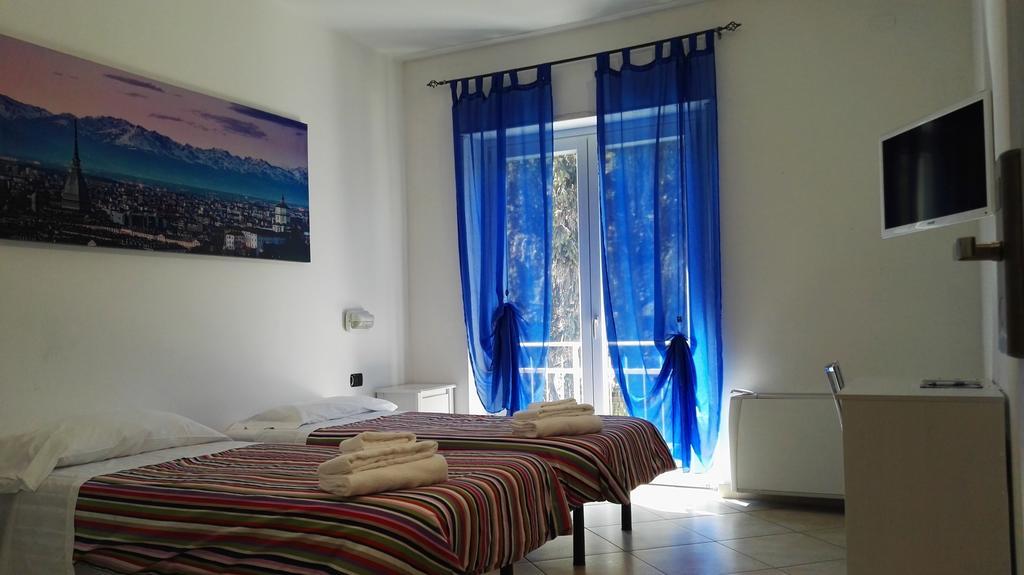 Bruzolo Hotel Paradise מראה חיצוני תמונה