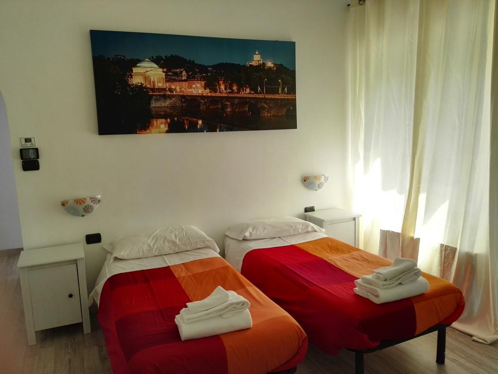 Bruzolo Hotel Paradise מראה חיצוני תמונה
