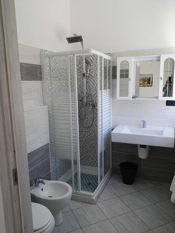 Bruzolo Hotel Paradise מראה חיצוני תמונה