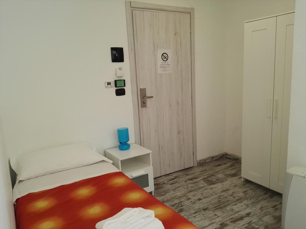 Bruzolo Hotel Paradise מראה חיצוני תמונה
